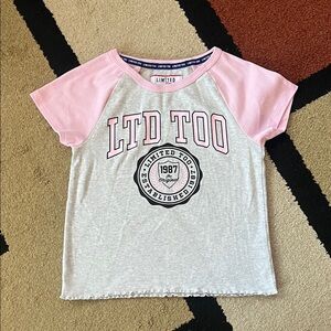 💞🌸Girls Limited too T-Shirt / size 10 girls ( medium )